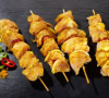 Brochettes de dinde au curry doux